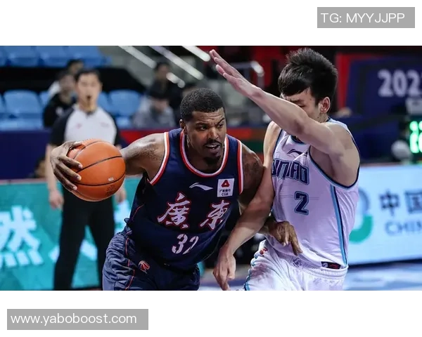 杰明8号秀渐入佳境半场表现出色砍下11分1板1助1断