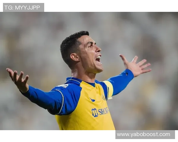 C罗热爱环足奖典礼渴望更多奖杯与千球里程碑